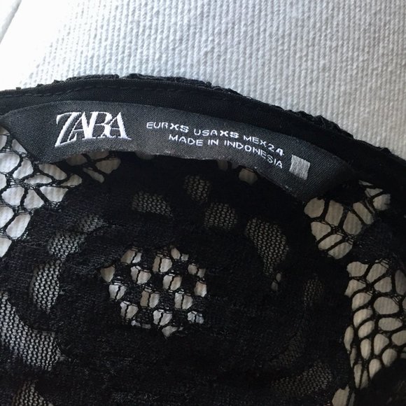 Zara Black Lace Oversized Crop Top Blouse  3/4 Bell Puff Sleeves XS - Picture 4 of 5